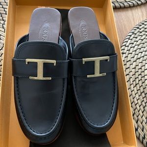 Tod's logo-plaque leather mules